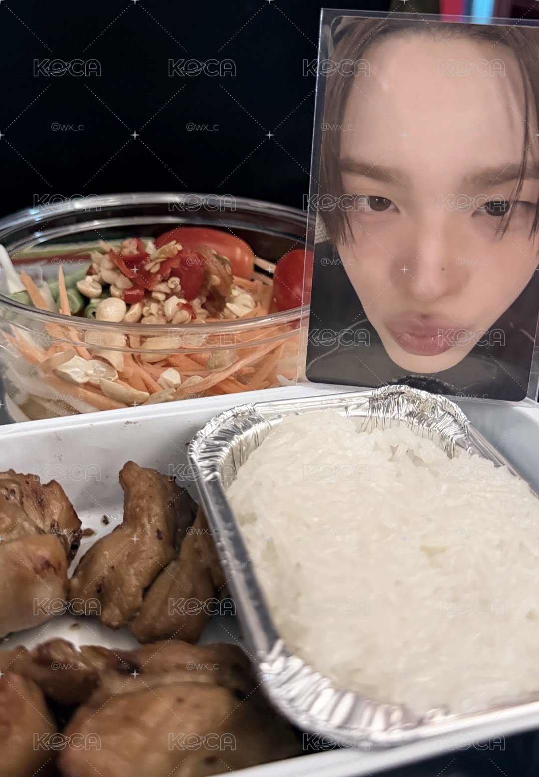 一套全新未拆 直播懟臉卡