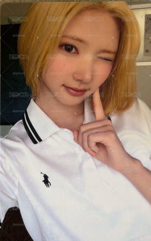 Jiwoo 通常盤小卡