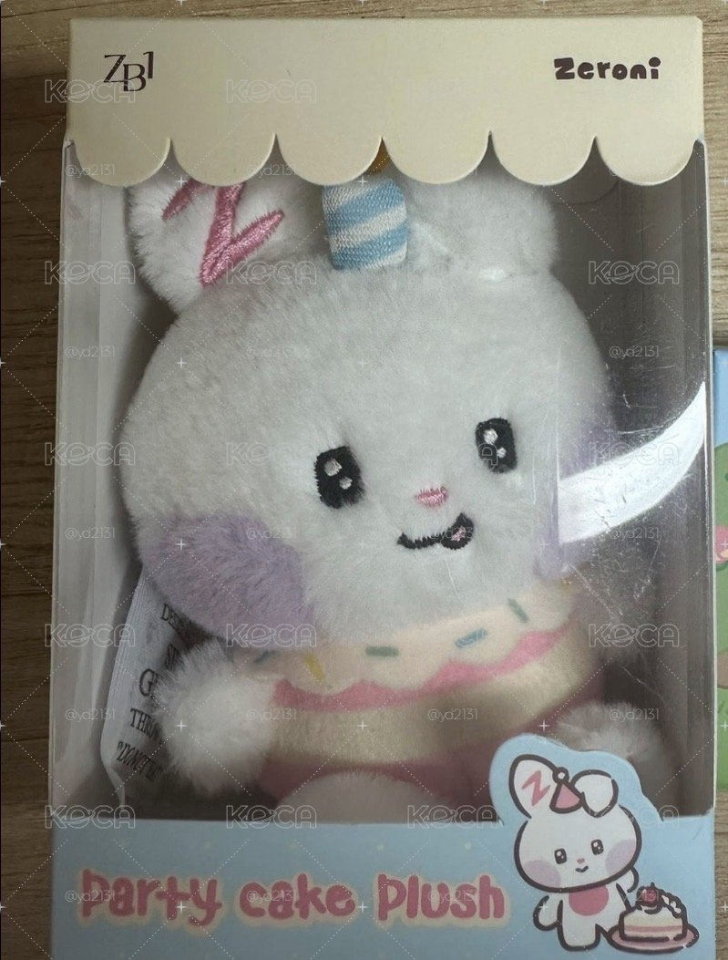 Yunini蛋糕娃