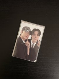 戳臉頰