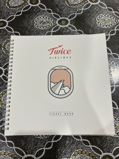 TWICE 2019JP年曆 票冊