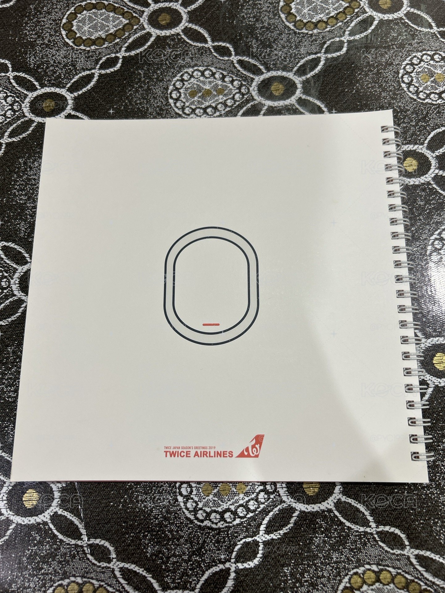 TWICE 2019JP年曆 票冊
