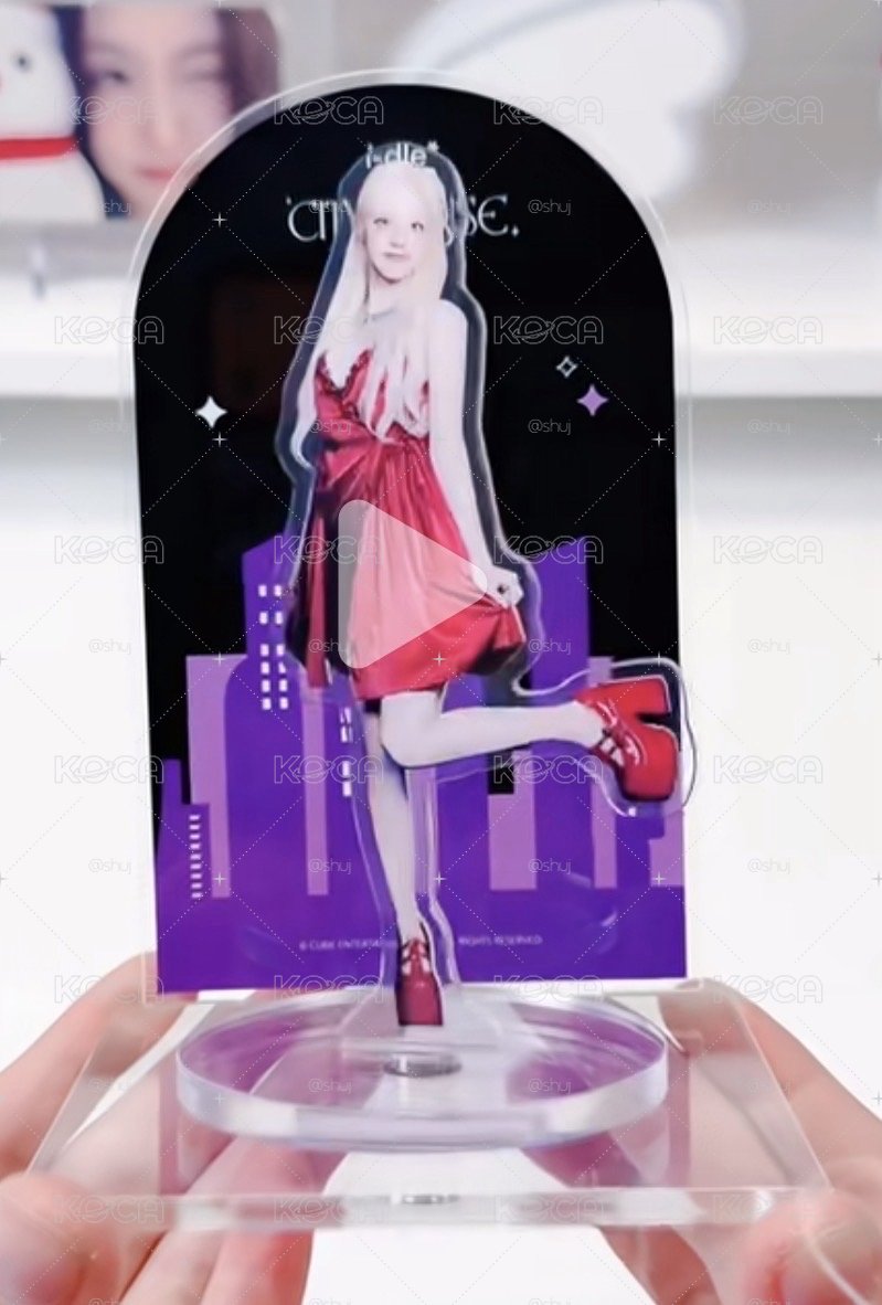 idle展覽 米妮旋轉立牌 全新含卡