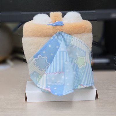 [Yushi] wishnini 吊娃 圍巾