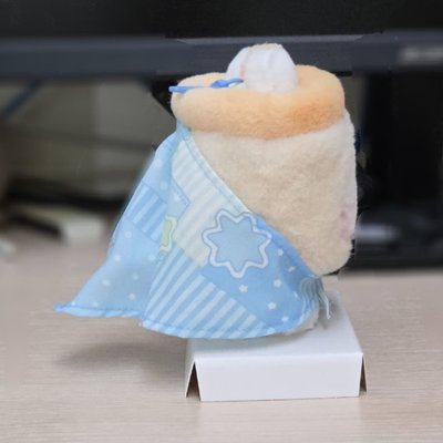 [Yushi] wishnini 吊娃 圍巾