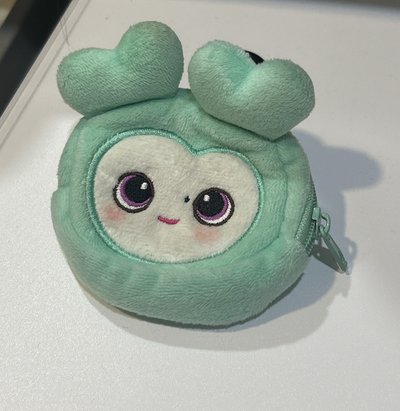Mina 冬日耳機殼