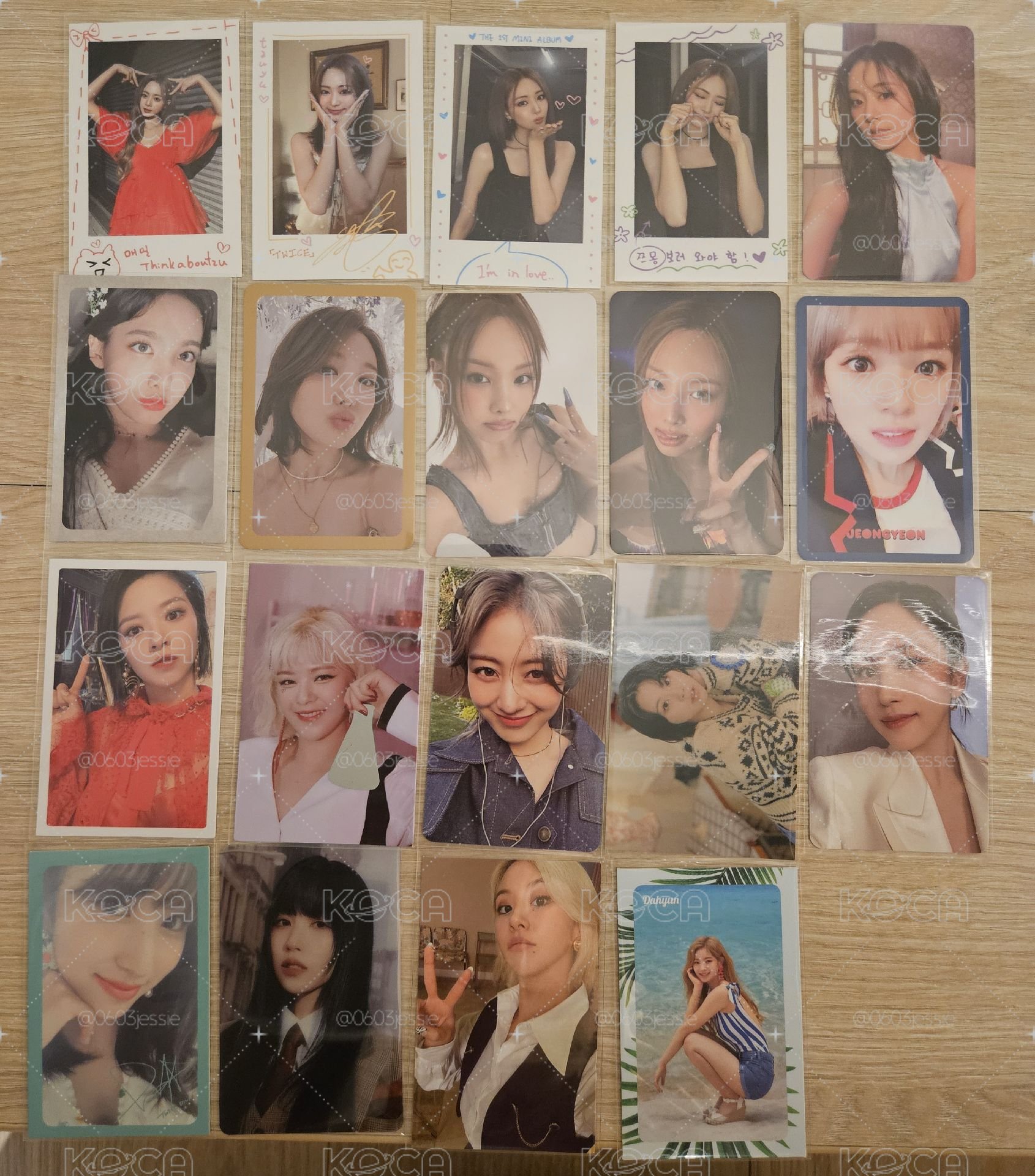 TWICE 小卡