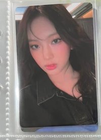 yzy 簽售