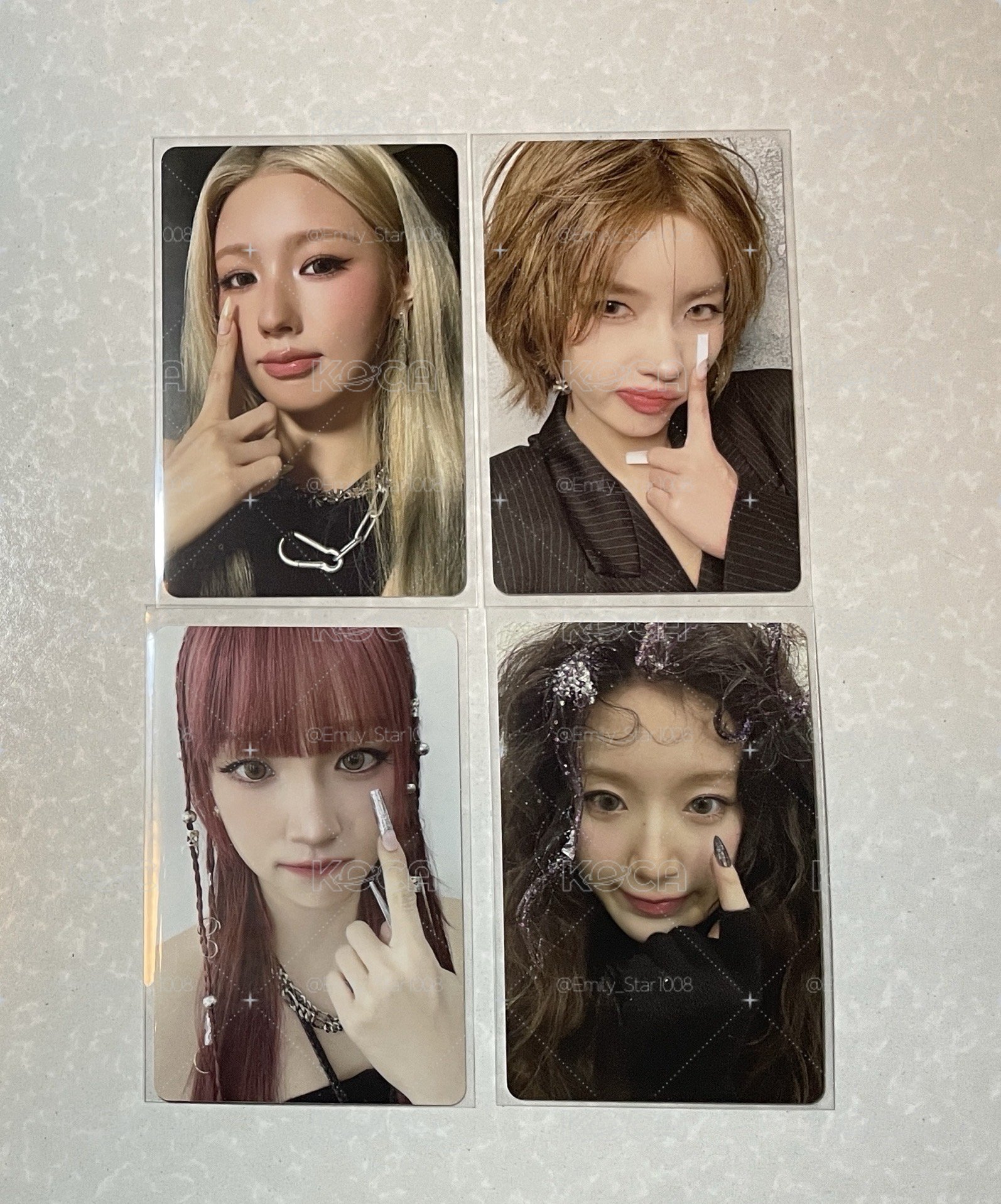 i-dle 吊飾娃小卡 4張不拆售