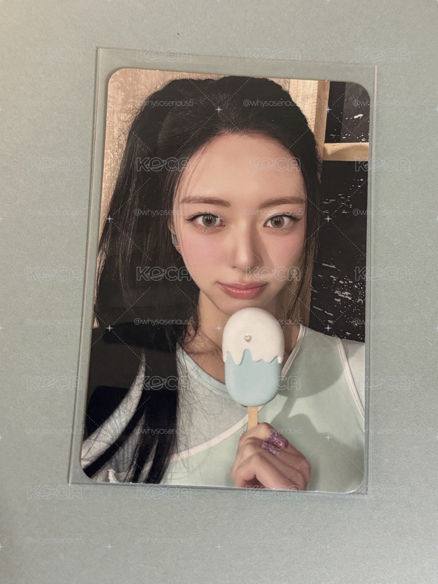 Yuna拿冰淇淋 ice cream 