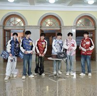 南波萬 牛角扣夾棉棒球服
