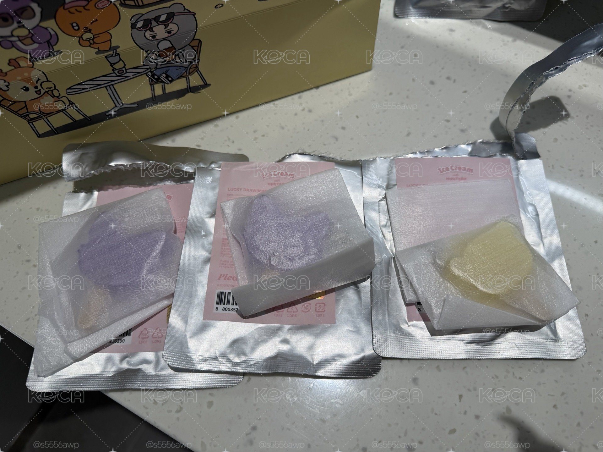 現貨 榮、圓 夏日MINITEEN 鑰匙圈吊飾(不可當綁）