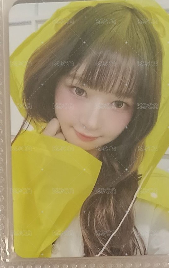 雨衣怜