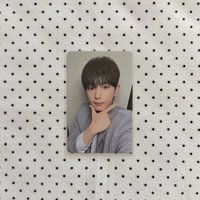 WE yzy 2.0 簽售卡