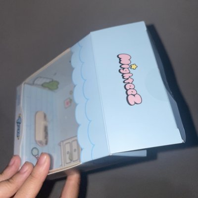 口水巾娃 潤
