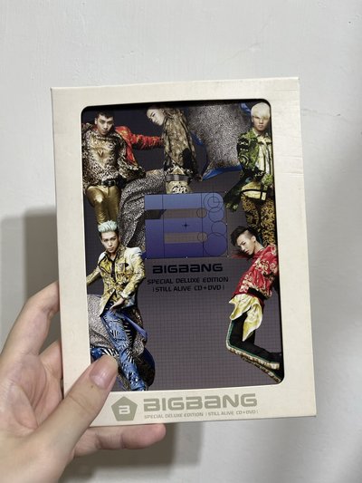 G-DRAGON ONE OF A KIND 「台版」 震古鑠金+天下大銅版 未拆 含資料夾 年代物 