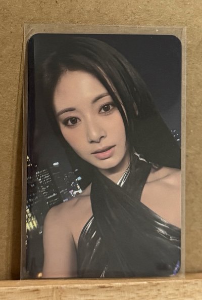 瑜是黑夜降臨💫絕美子瑜+卡背