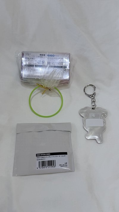 TWICE LOVELY ♡多賢實用性小物 水晶貼與反光鑰匙圈