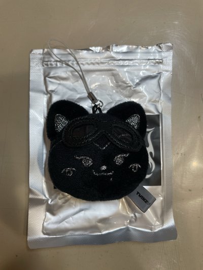 黑皮領