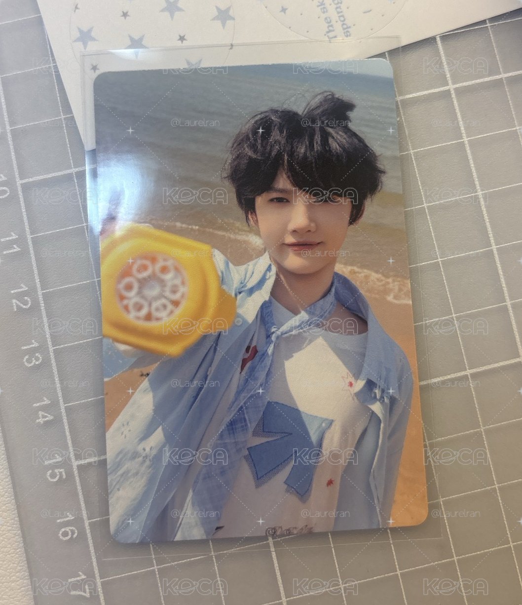 張奕然奔四海邊水槍 手寫卡背