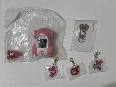 Twice迴力車+日本九週年快閃店手作吊飾 桃 現貨