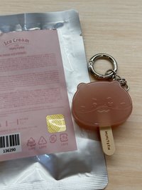 燦 冰淇淋吊飾