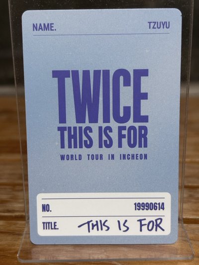 周子瑜 Tzuyu This is For 六巡 仁川場 演唱會DVD CD卡 ver.藍光DVD