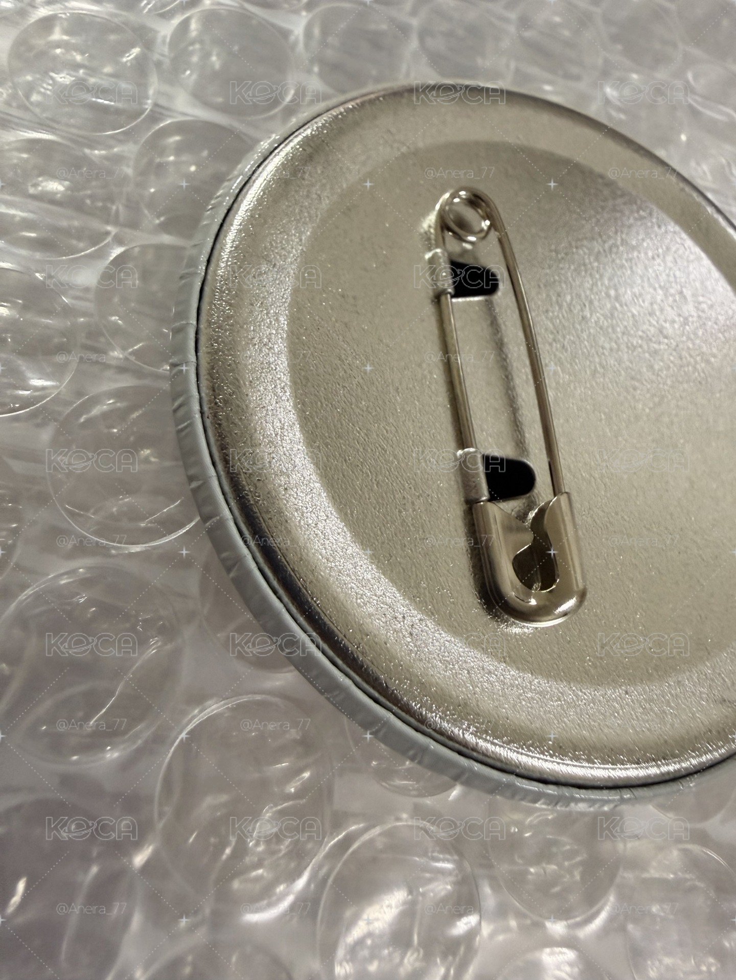 世巡徽章+三期會員禮徽章
