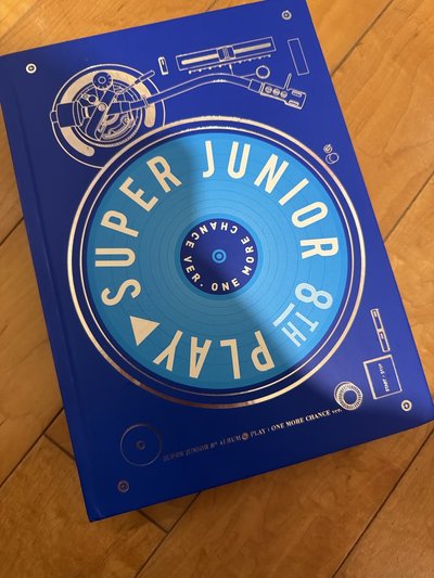 SJ 8輯空專（始源CD)韓版 四角有損
