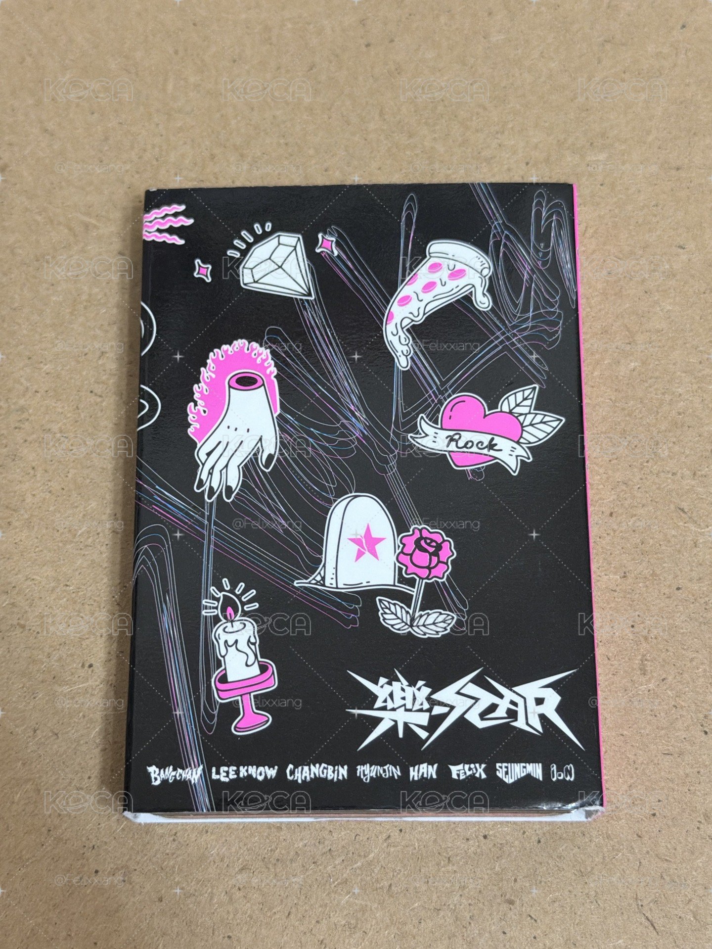 樂 電子專