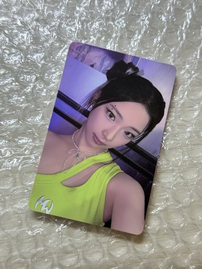 中區露 中文卡背