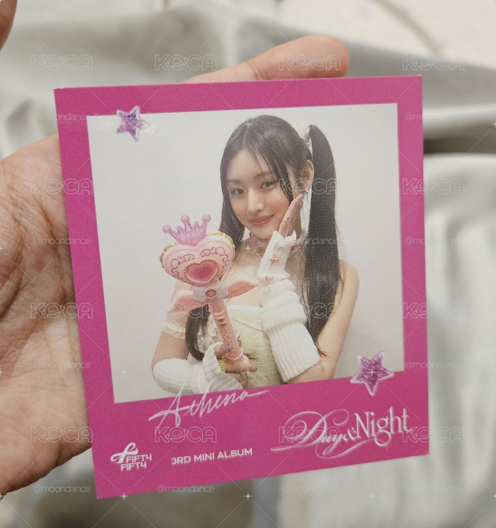 Day & Night 專輯卡 Day ver. 拍立得卡，雅典娜，魔法棒，雙馬尾