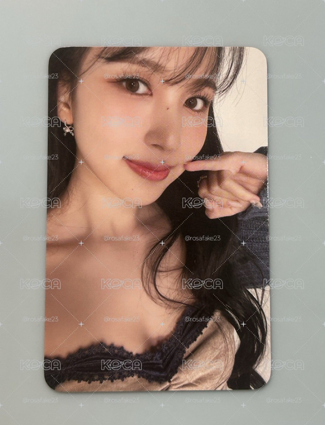 TWICE 粉衣拇指南