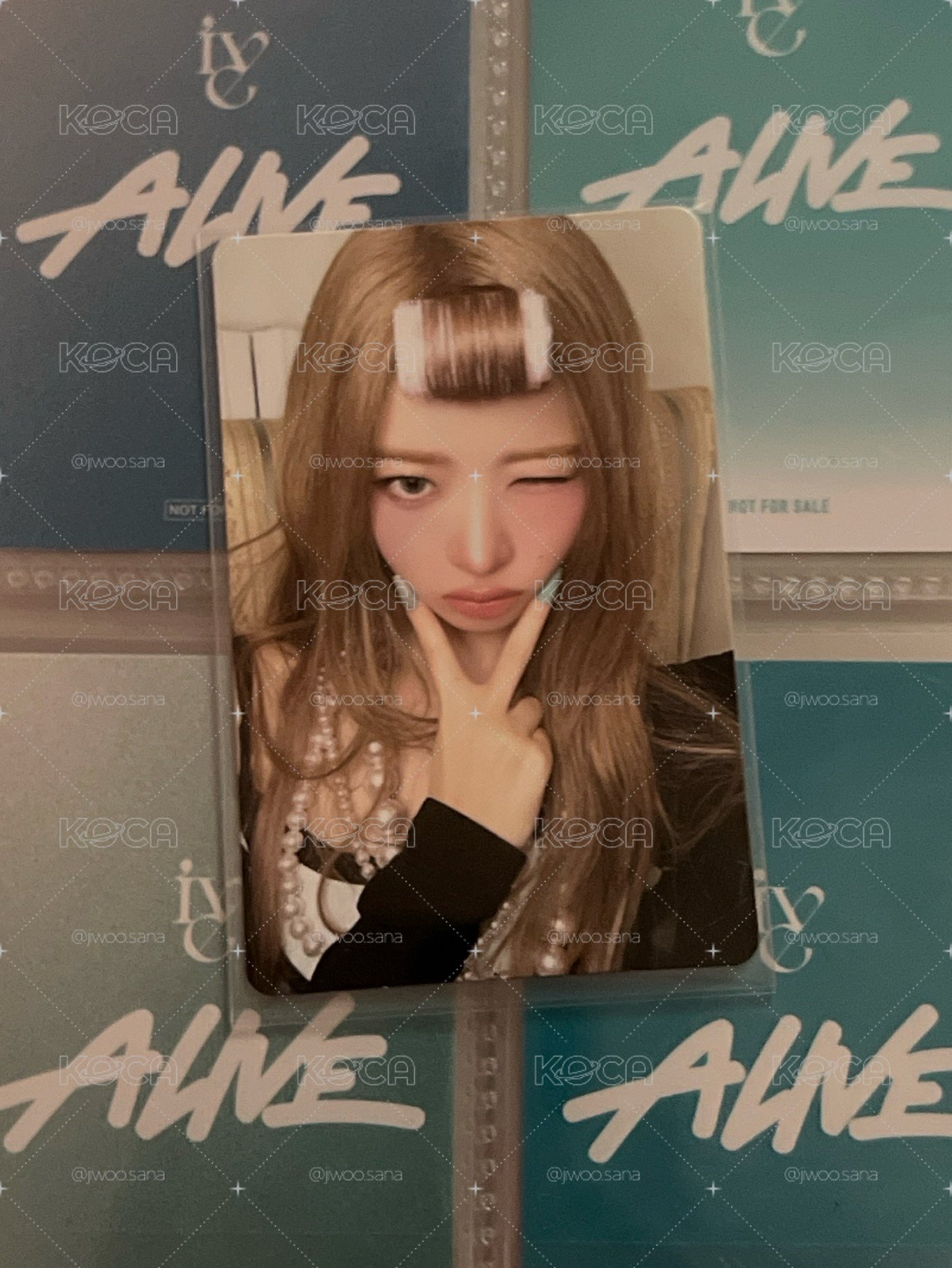 娃專怜