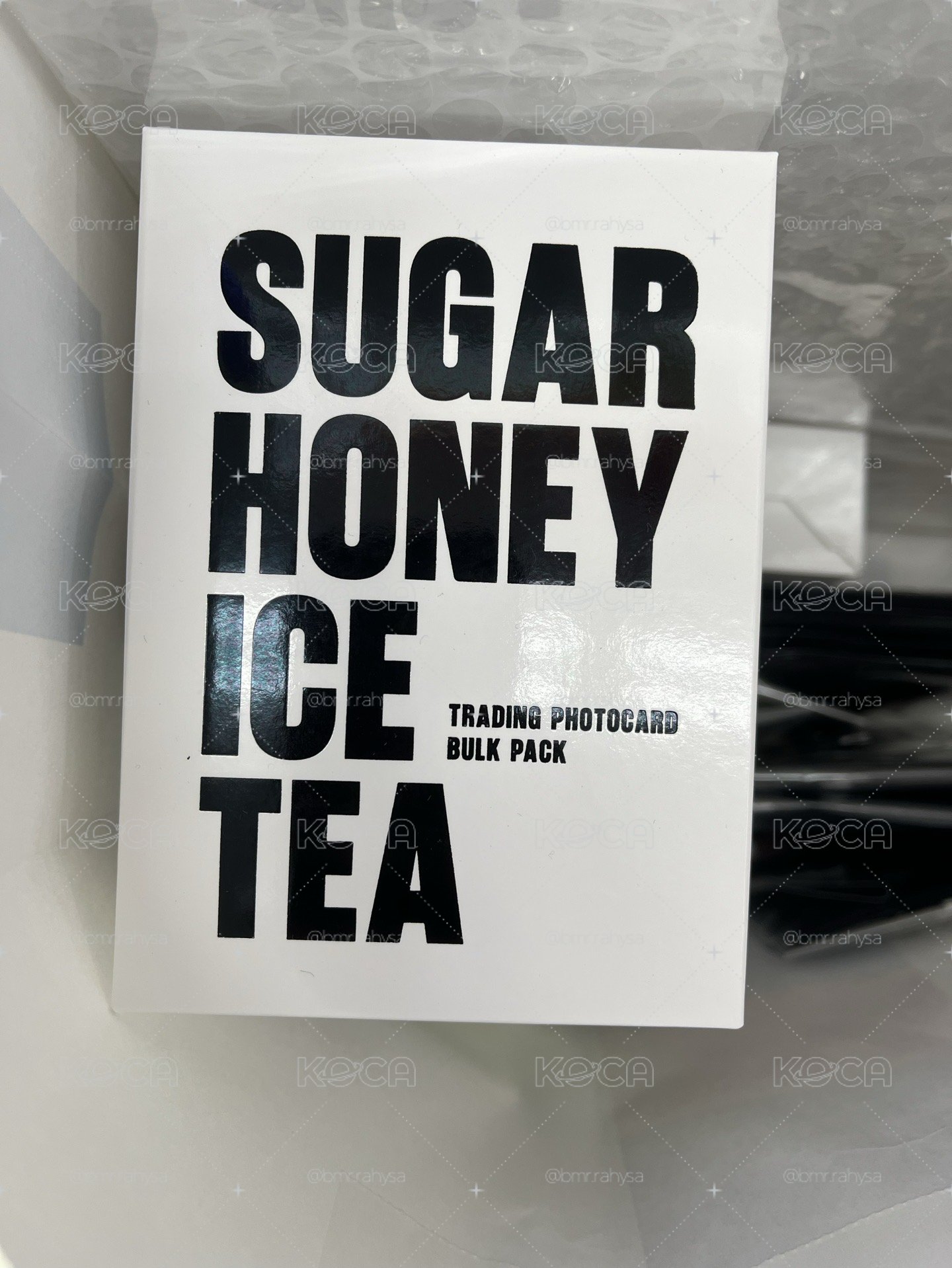 SHIT全新未拆卡盒（含卡包滿額）會送一張快閃滿額