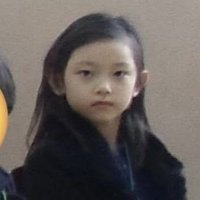微微一孝很貧窮