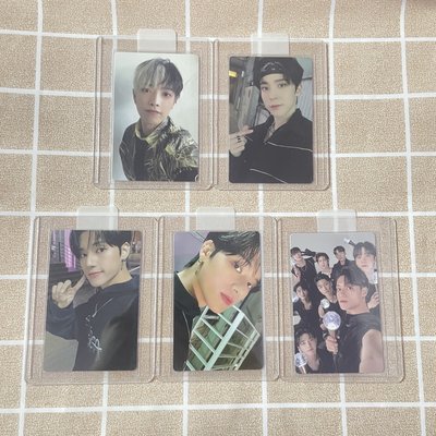 ATEEZ 小卡