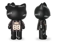 ATEEZ Figure (with T-shirt)