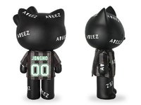 ATEEZ Figure (with T-shirt)