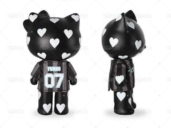 Heart Figure (with T-shirt)