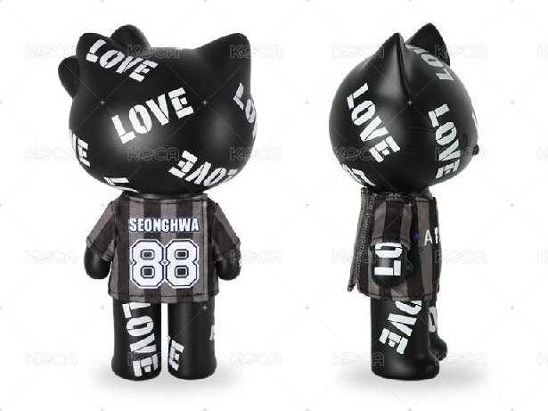 Love Figure (with T-shirt)