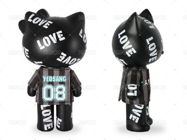 Love Figure (with T-shirt)