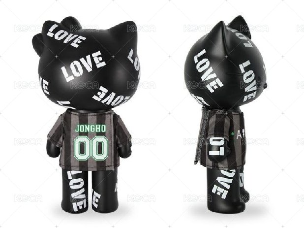 Love Figure (with T-shirt)