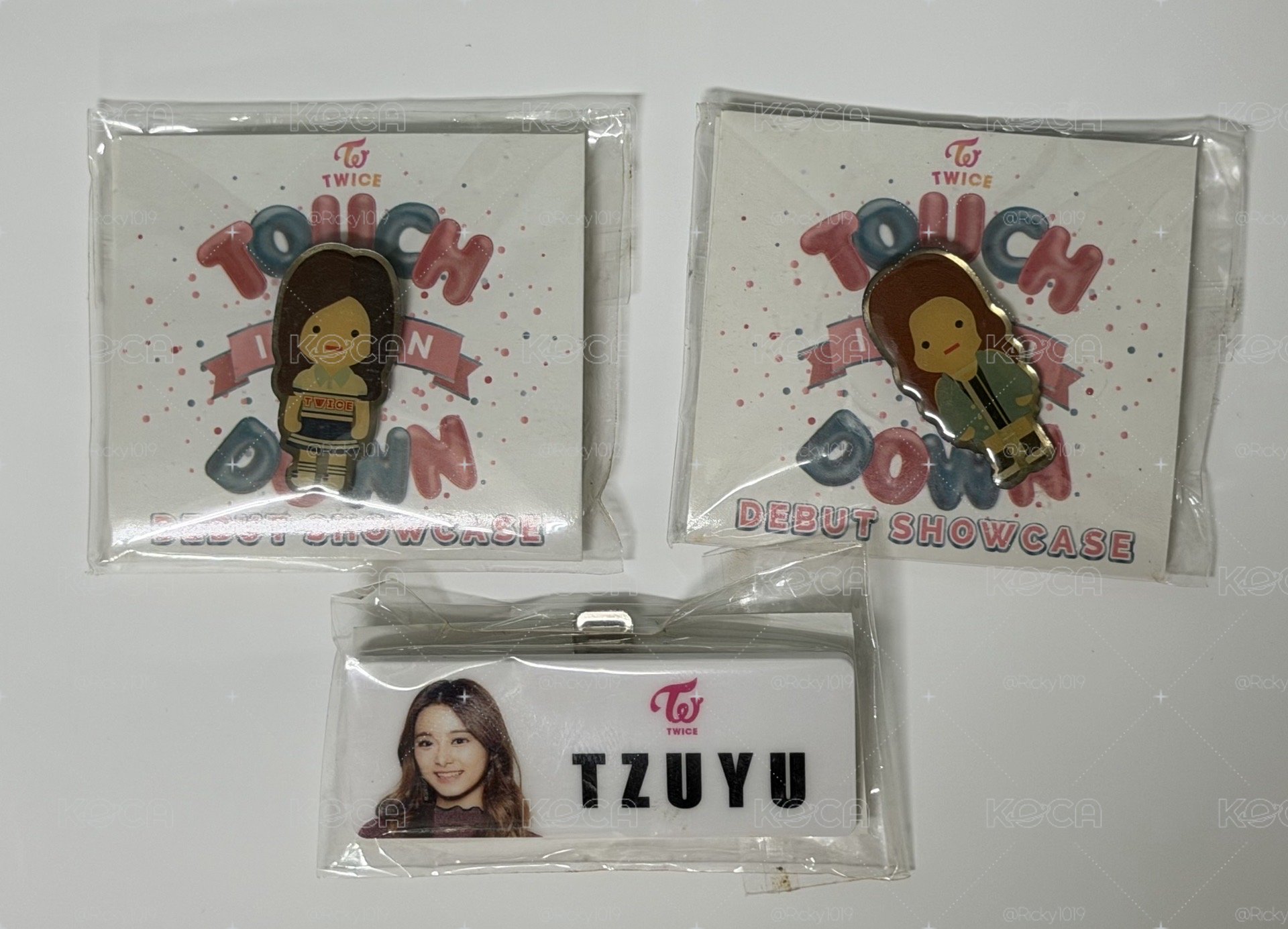TWICE 子瑜 日本出道徽章 名牌 Japan Debut Showcase 