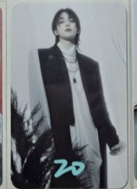 this man QR