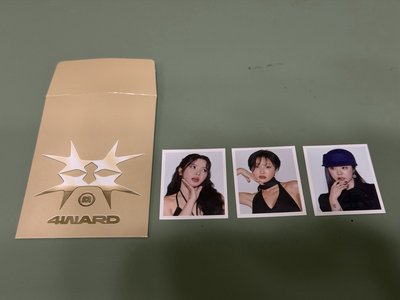 4WARD KM快閃店 證件照卡包