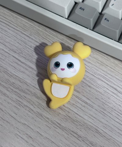 志效爬爬公仔