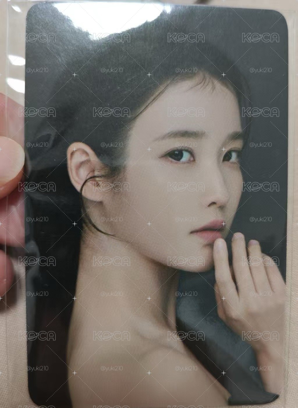 IU 隱眼卡一套兩張