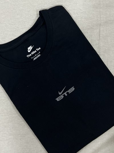 【現貨】NIKE X BTS 女版 黑色L號