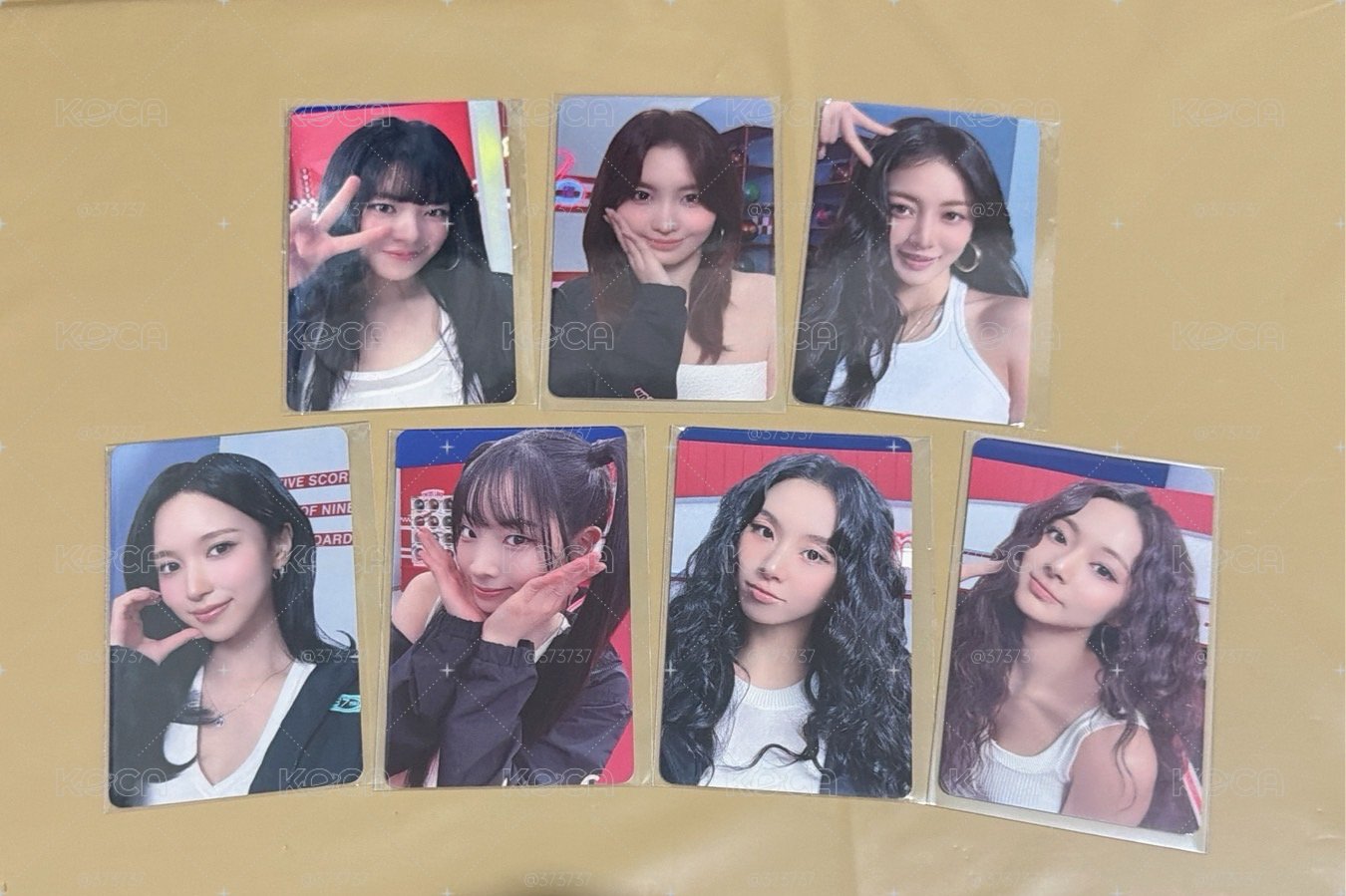TWICE 新國立手幅卡 （7張-無娜紗）